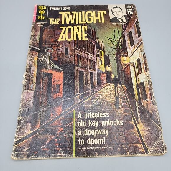 Twilight Zone #4 Vol. 2 1963 Gold Key Silver Age Comic Book - Picture 11 of 11